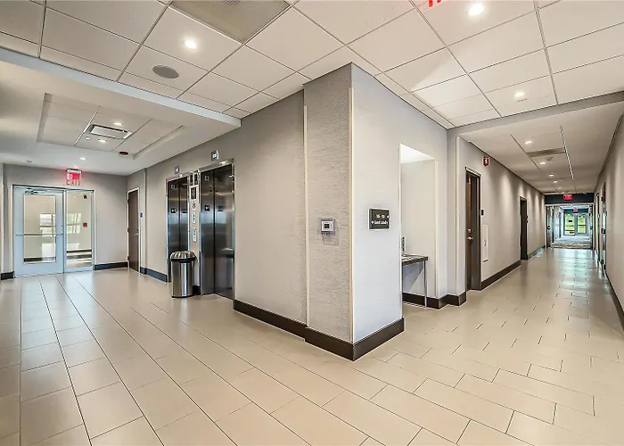Hampton Inn & Suites Howell